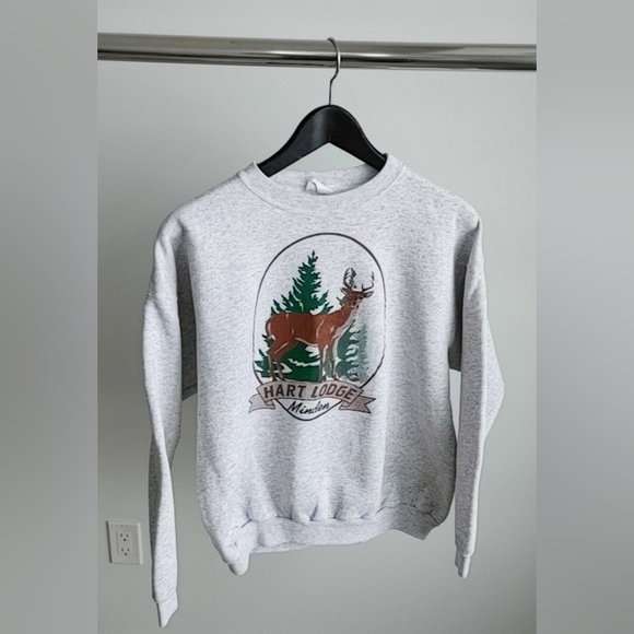 Tops - 90s Hart Lodge Minden Deer Crew Neck Sweatshirt Size (M)